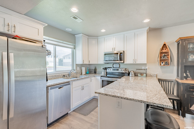445 N Cattail Dr E, Ogden, UT 84404 — photo 5