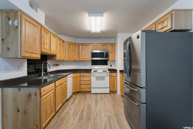 8122 N Ridge Loop E #4, Eagle Mountain, UT 84005 — photo 9