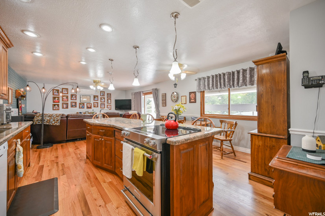 619 E Cherry Ln N, Kaysville, UT 84037 — photo 9