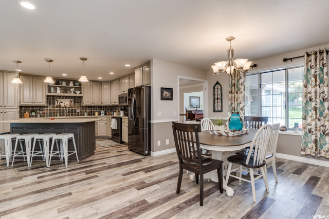 2795 E 1975 N, Layton, UT 84040 — photo 9