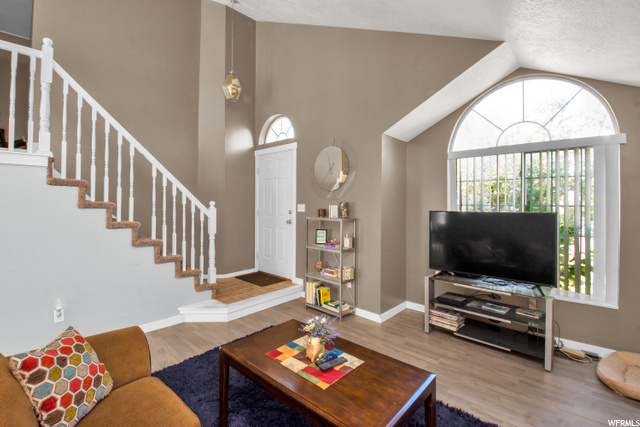 19 W 1900 S, Clearfield, UT 84015 — photo 2