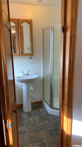 5 E 200 N, Henrieville, UT 84736 — photo 11