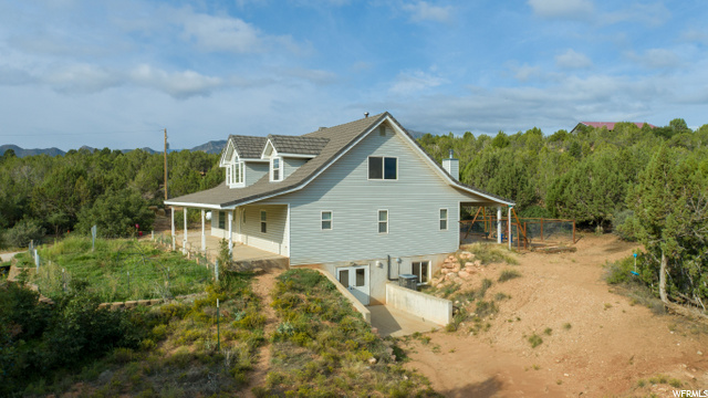 1962 S 3000 Dr E, New Harmony, UT 84757 — photo 4