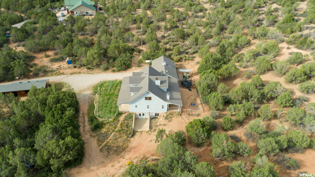 1962 S 3000 Dr E, New Harmony, UT 84757 — photo 6