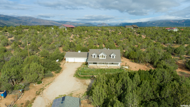 1962 S 3000 Dr E, New Harmony, UT 84757 — photo 5