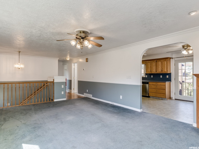 979 N 1100 W, Clinton, UT 84015 — photo 7