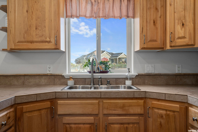23 E Burraston Rd, Mona, UT 84645 — photo 12