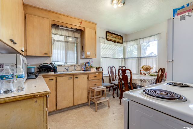 908 Goddard St, Ogden, UT 84403 — photo 7