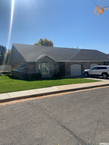 14 E Mountain View Cir, Providence, UT 84332 — photo 2
