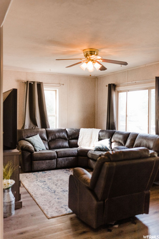 62 Beacon Ave, Layton, UT 84041 — photo 2
