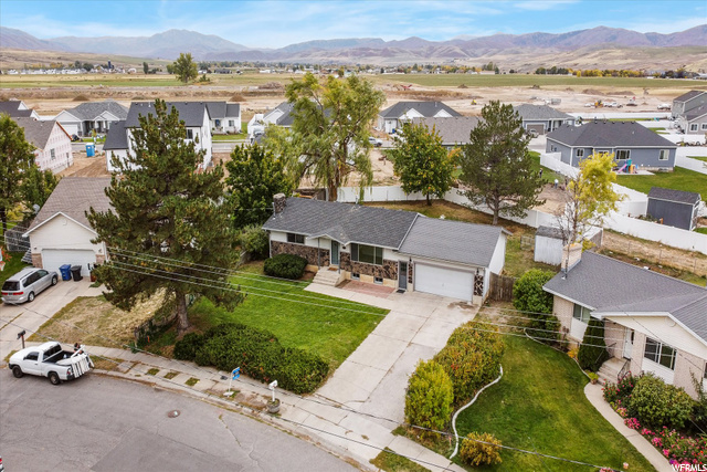 520 S Glenwood Dr E, Hyrum, UT 84319 — photo 4