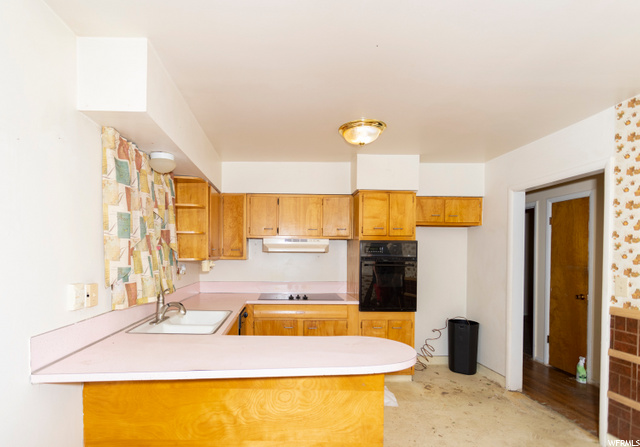 584 E 300 S, Hyrum, UT 84319 — photo 10
