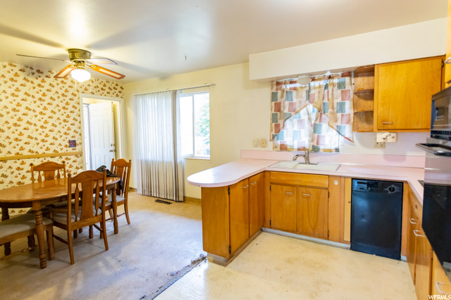 584 E 300 S, Hyrum, UT 84319 — photo 12