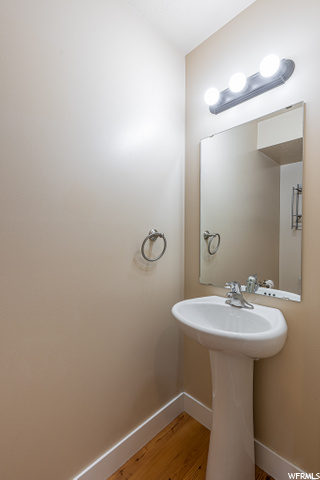 422 S 1285 E, Hyrum, UT 84319 — photo 8
