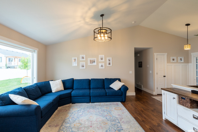 628 N 130 E, Smithfield, UT 84335 — photo 7