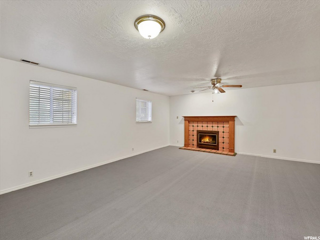 2070 E Debeers Dr, Sandy, UT 84093 — photo 8