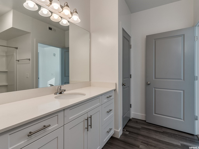 Long vanity top!