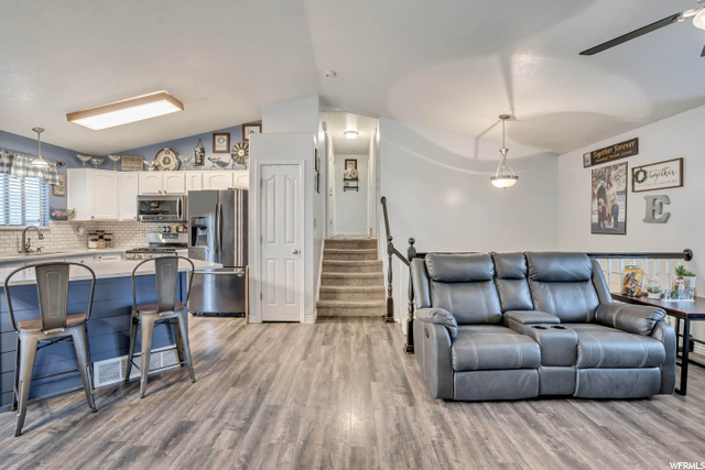 1554 N 2400 W, Clinton, UT 84015 — photo 9