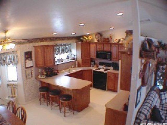 2752 W 4400 S, Roy, UT 84067 — photo 2