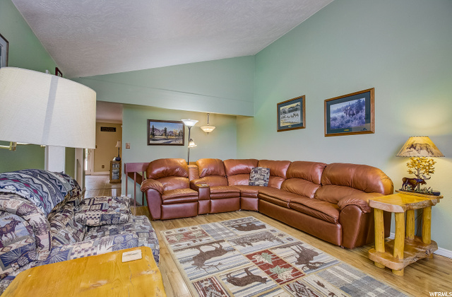 2233 E 10260 S, Sandy, UT 84092 — photo 8