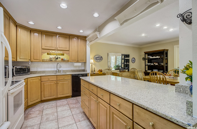 2233 E 10260 S, Sandy, UT 84092 — photo 12