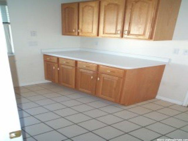 8020 Coolidge St, Midvale, UT 84047 — photo 7