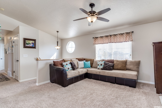 2348 W 2075 N, Clinton, UT 84015 — photo 4