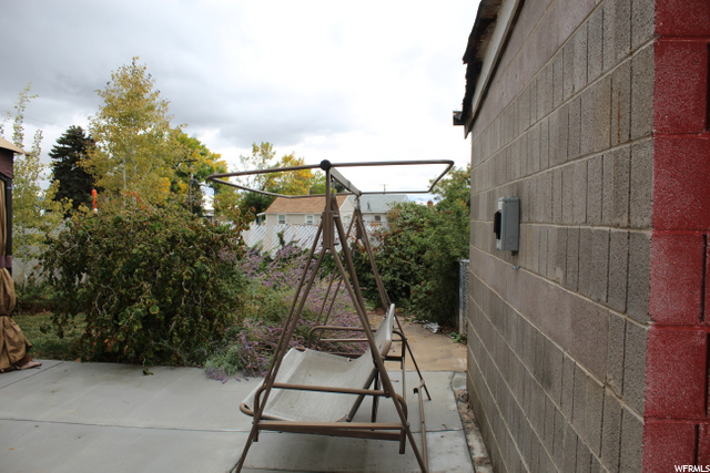 320 Barlow St, Clearfield, UT 84015 — photo 5