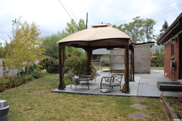 320 Barlow St, Clearfield, UT 84015 — photo 2