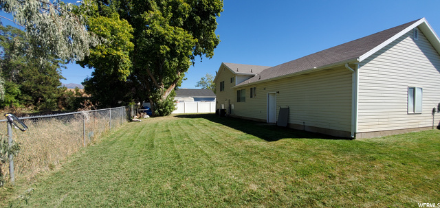 1042 W 1550 N, Clinton, UT 84015 — photo 2
