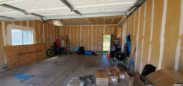 1042 W 1550 N, Clinton, UT 84015 — photo 5
