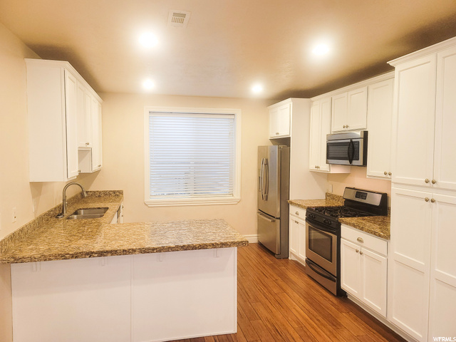2368 N Cranefield Rd, Clearfield, UT 84015 — photo 7