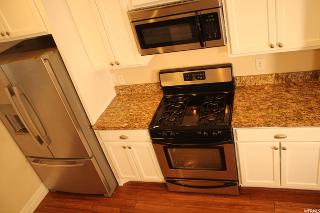 2368 N Cranefield Rd, Clearfield, UT 84015 — photo 4