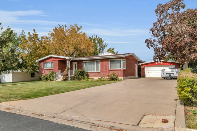 433 E 775 N, Bountiful, UT 84010 — photo 3