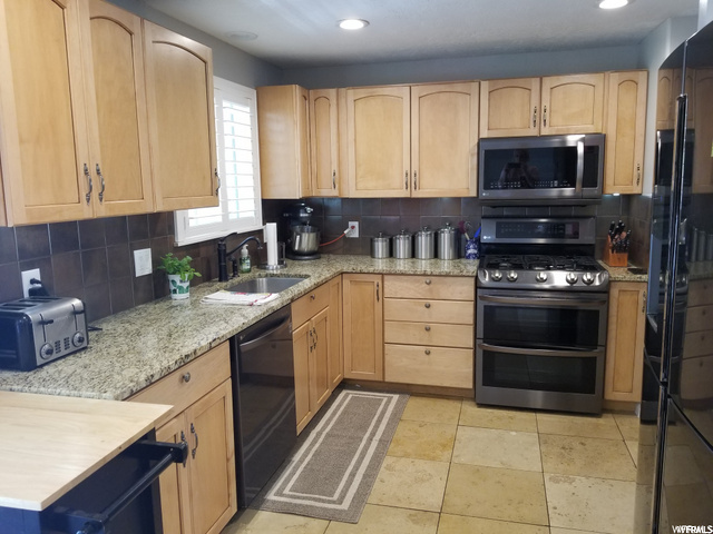 321 E 3100 N, North Ogden, UT 84414 — photo 5