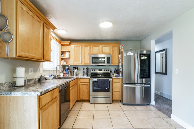 2353 N 475 W, Sunset, UT 84015 — photo 8