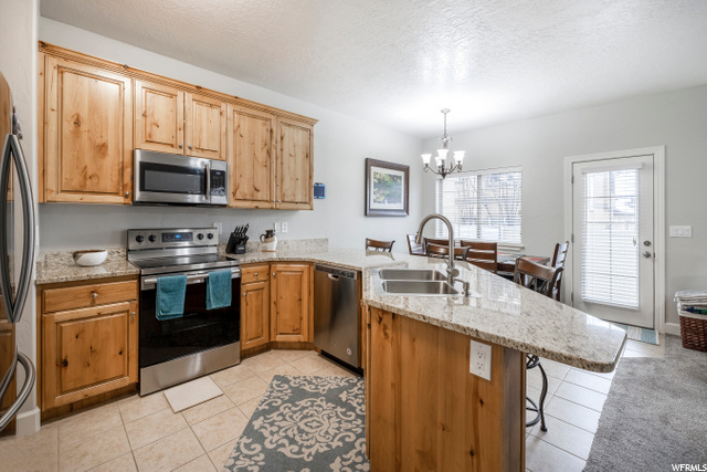 656 E Normandy Loop Ln, Draper, UT 84020 — photo 5