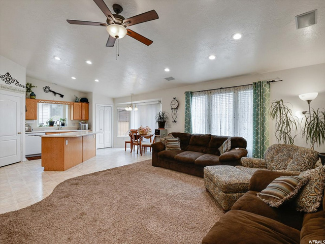125 E 2325 S, Clearfield, UT 84015 — photo 4