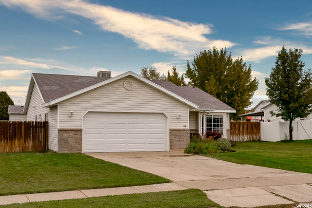 598 W 375 N, Clearfield, UT 84015 — photo 2