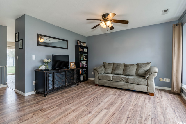 598 W 375 N, Clearfield, UT 84015 — photo 3
