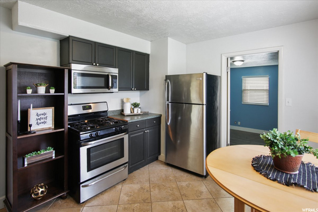 281 Barbara St, Layton, UT 84041 — photo 5