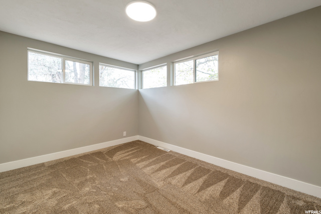 504 E Kingston Ave N, Layton, UT 84041 — photo 9