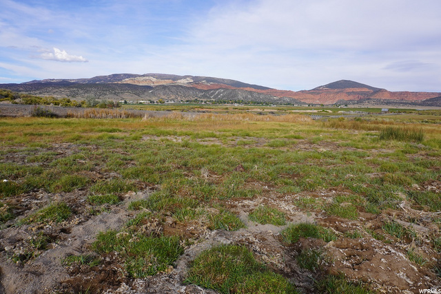1255 W Bicknell Bottoms Rd, Bicknell, UT 84715 — photo 11