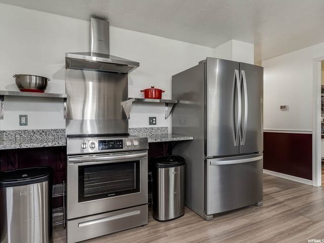 320 W 700 N, Clearfield, UT 84015 — photo 11