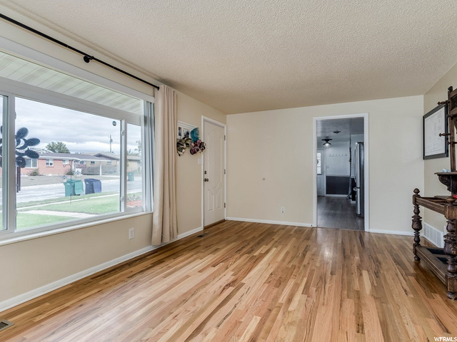 320 W 700 N, Clearfield, UT 84015 — photo 5