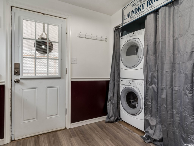 320 W 700 N, Clearfield, UT 84015 — photo 9