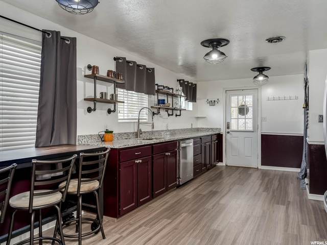 320 W 700 N, Clearfield, UT 84015 — photo 7