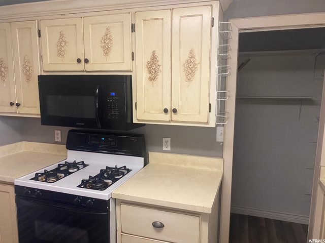 545 E 400 N, Roosevelt, UT 84066 — photo 7