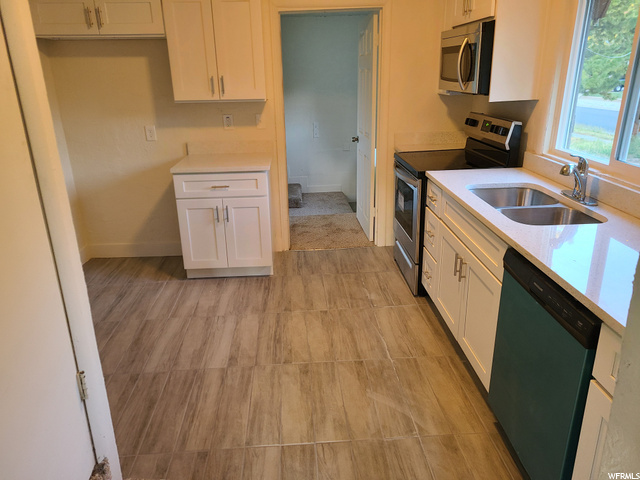 1403 Grant Ave, Ogden, UT 84404 — photo 6