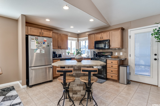 2007 N 2645 W, Clinton, UT 84015 — photo 7